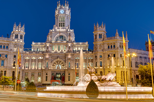 plaza-de-cibeles-in-madrid-600