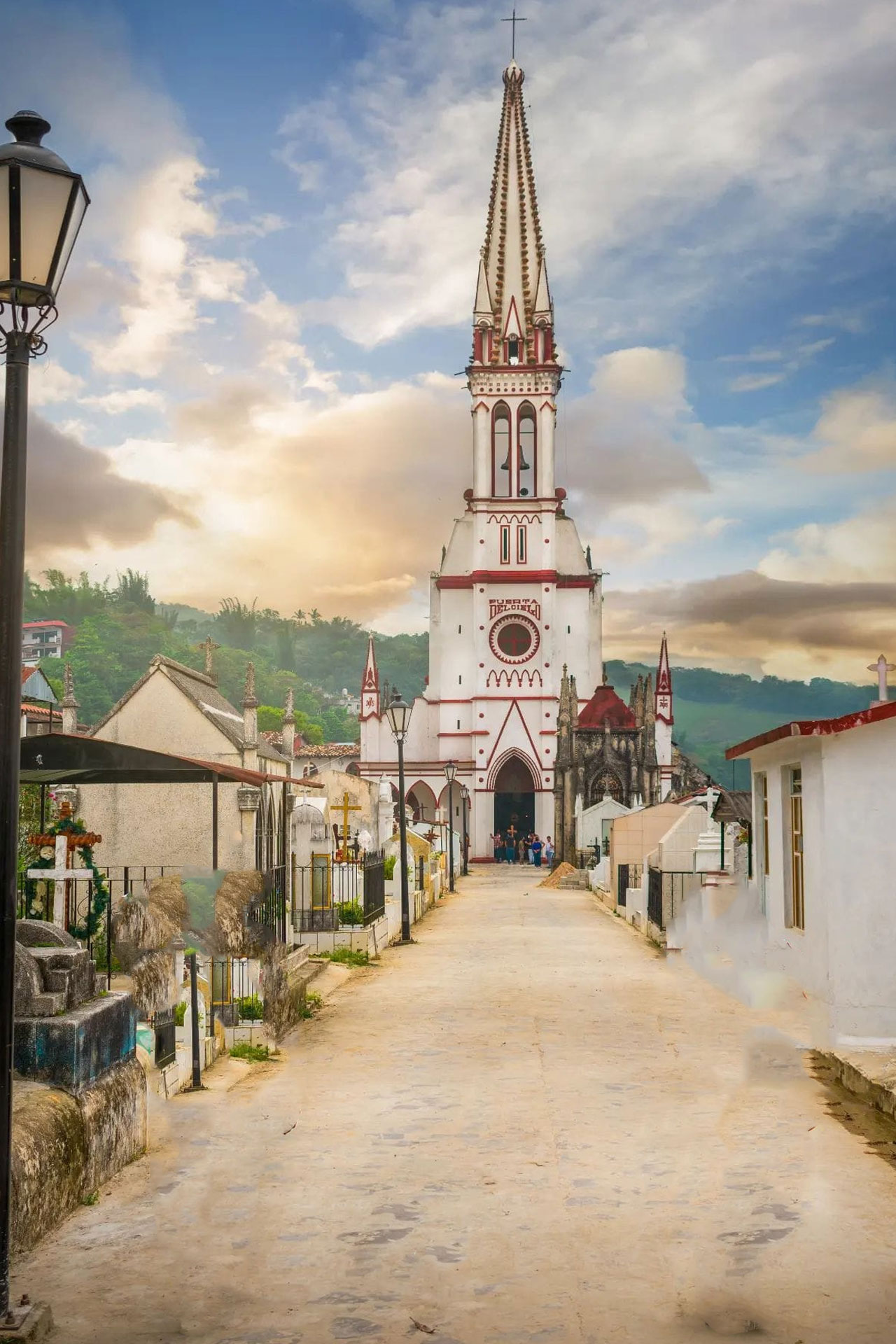 puebla-iglesia-volcan-mini