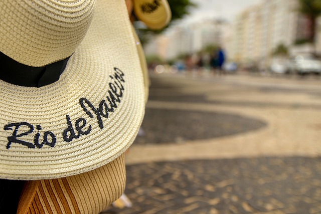 hat-5635565_640