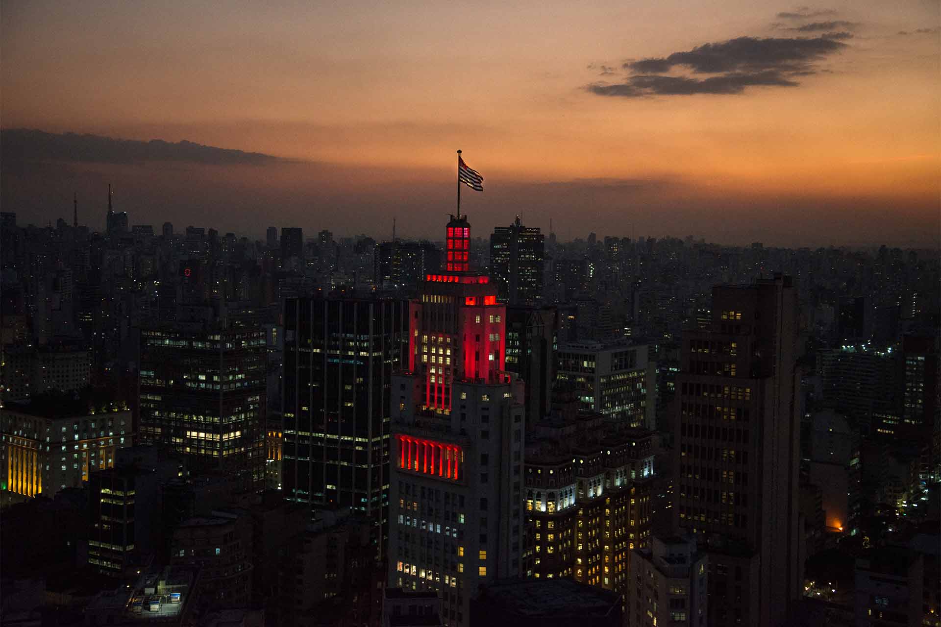 im-storie-farol-santander-se-convierte-en-centro-de-referencia-cultural-de-são-paulo-desktop