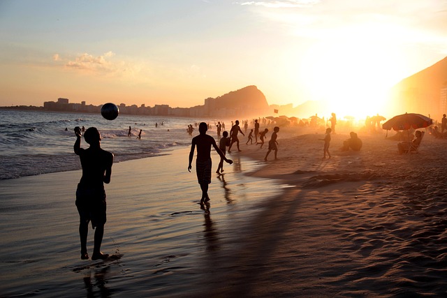 people-2359870_640