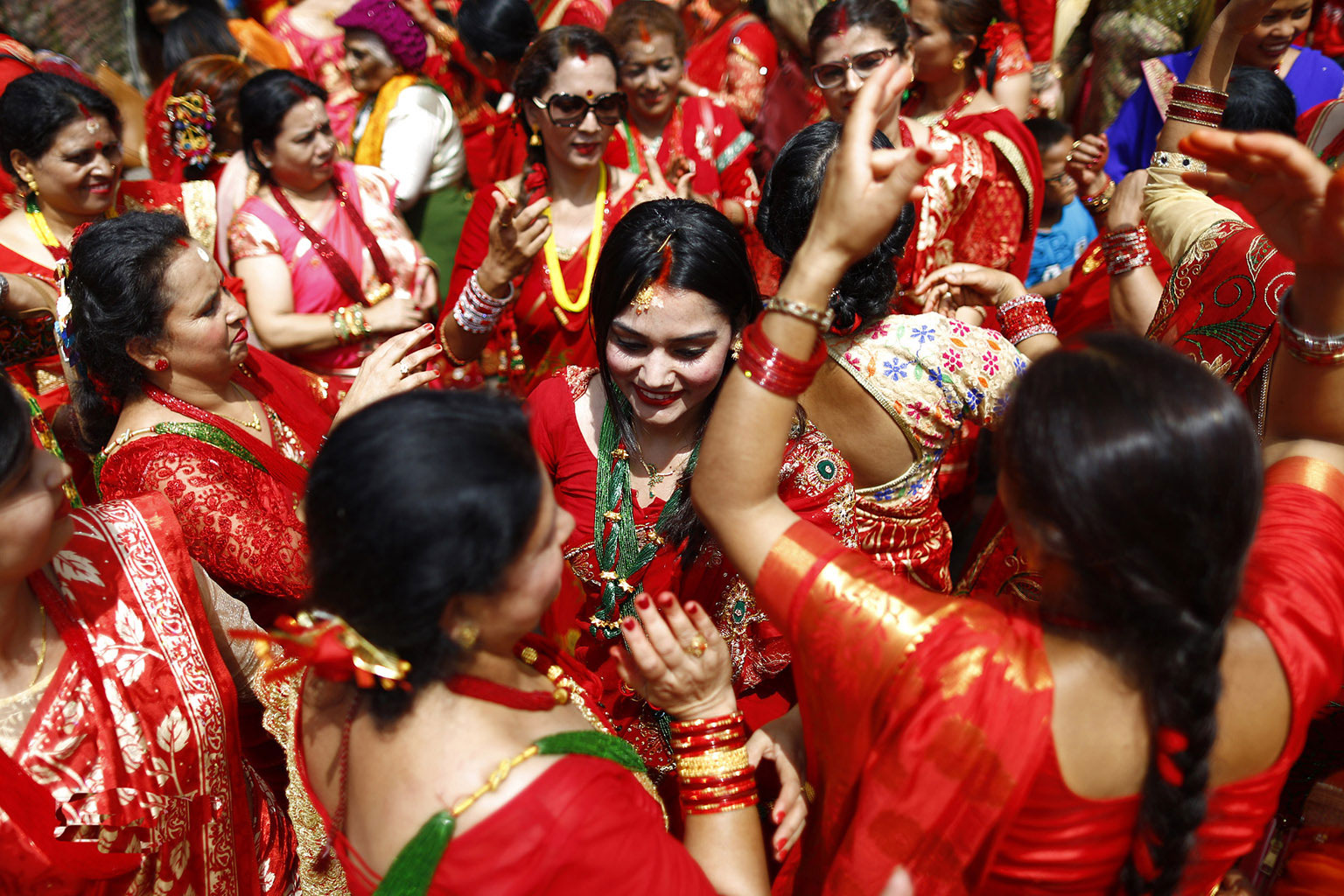 india-festival-teej1