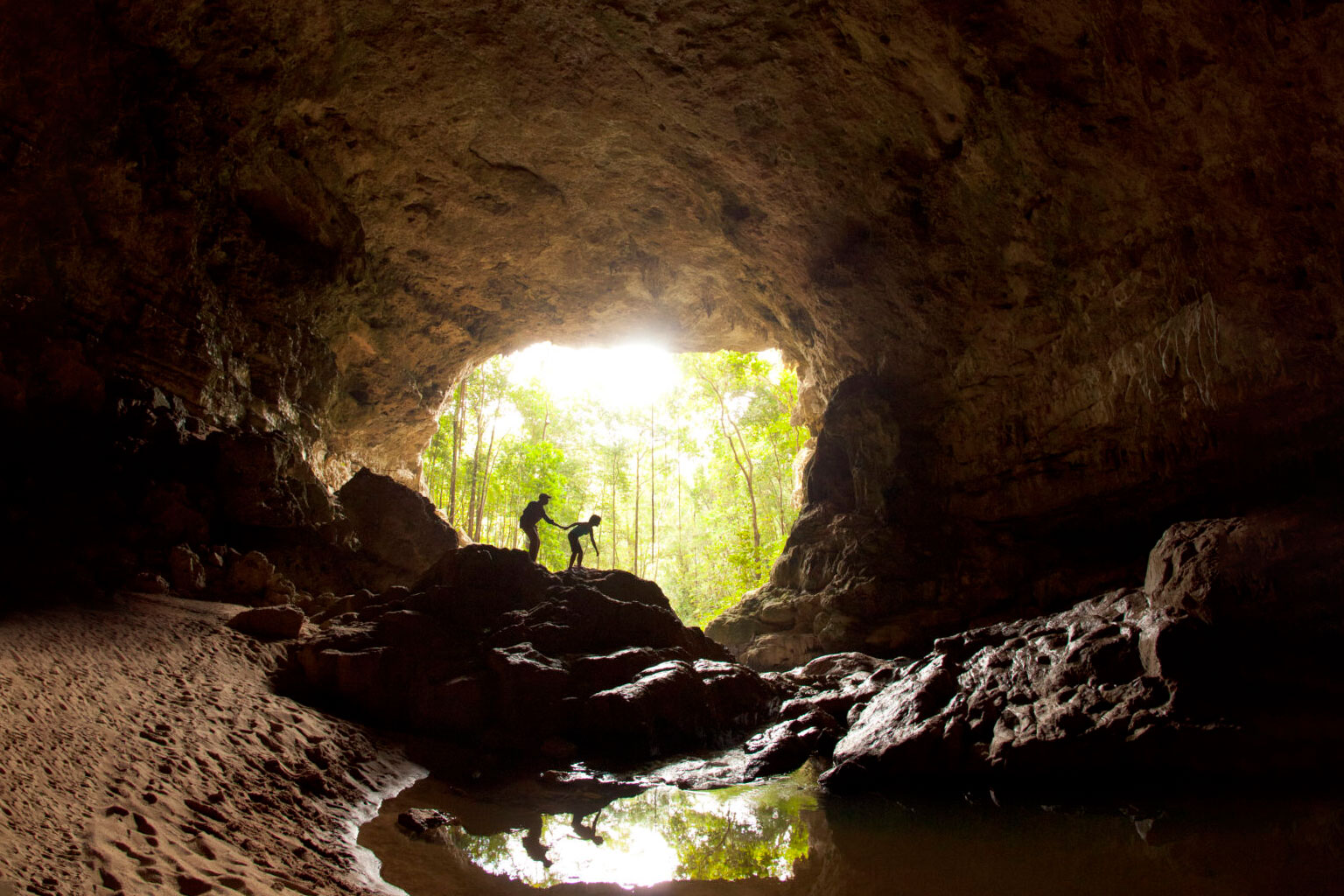 belice-rio-cave-brach1