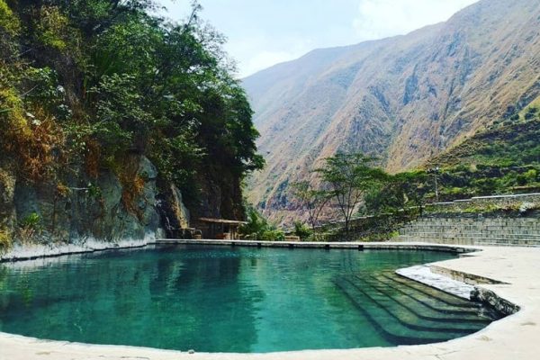 Aguas-termales-1-min