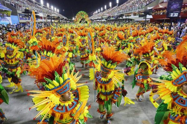 Carnaval-Rio-de-Janeiro-en-Brasil-1024x576