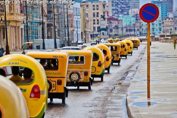 Coco-taxis-Havana-Cuba