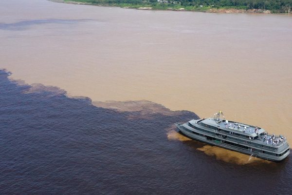 brasil-manaus-selva-encuentro-das-aguas