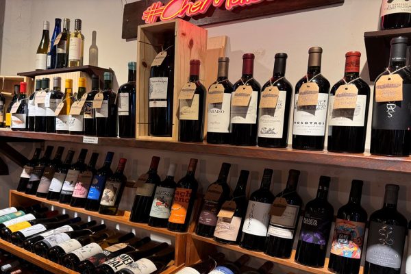 degustacion-de-vinos-en-che-malbec_35448202406181344121.Mobile
