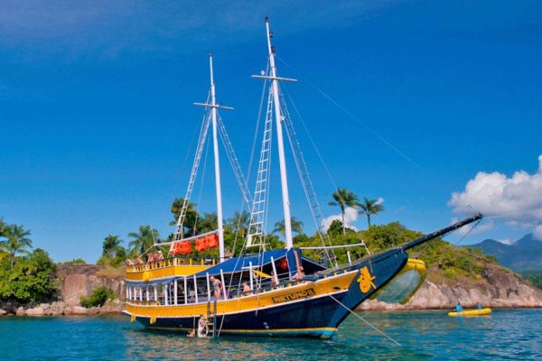 paraty-bay-islands-beaches-boat-tour-with-snorkeling-3726764