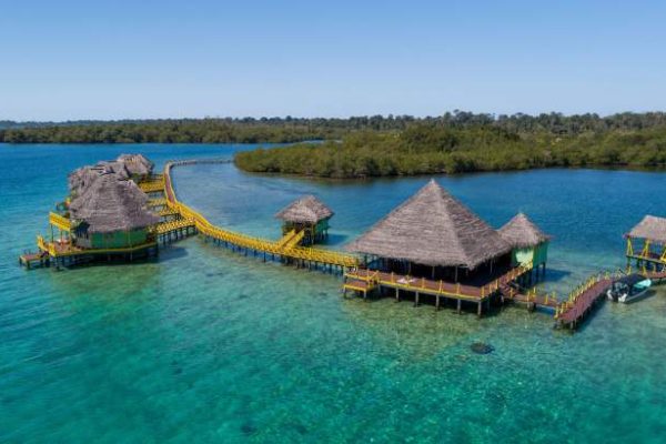 punta_caracol_aqua_lodge_colon_island_bocas_del_toro_6f7c2fab-be3b-4709-b683-39f9c9160735