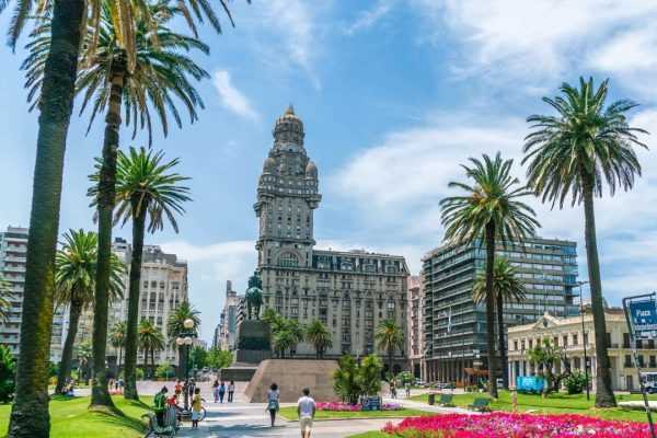 uruguay-montevideo1